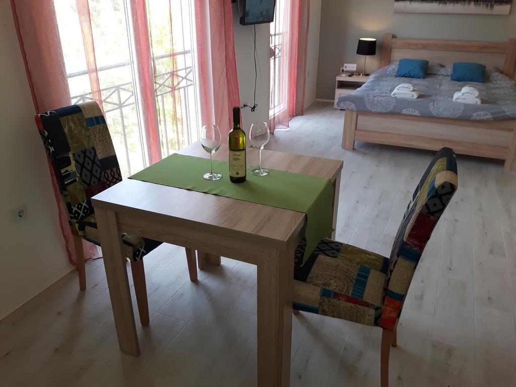 Apartments Grgurevic كوتور المظهر الخارجي الصورة