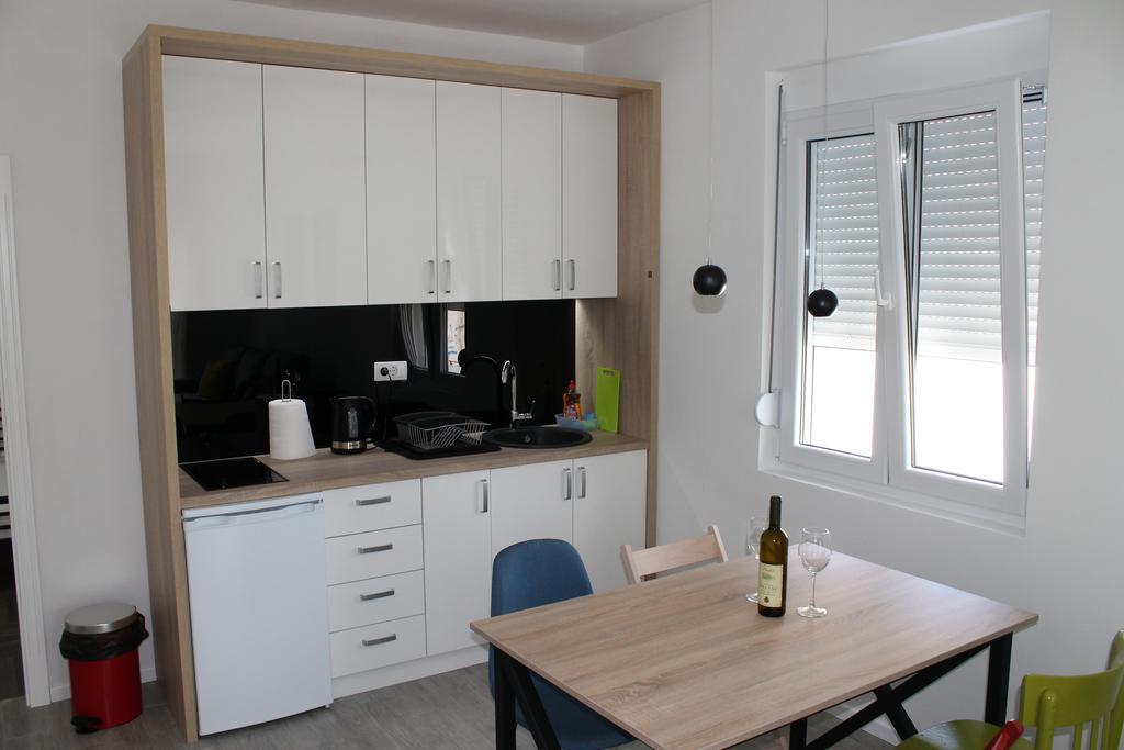 Apartments Grgurevic كوتور المظهر الخارجي الصورة