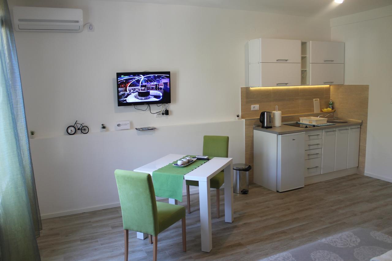Apartments Grgurevic كوتور المظهر الخارجي الصورة