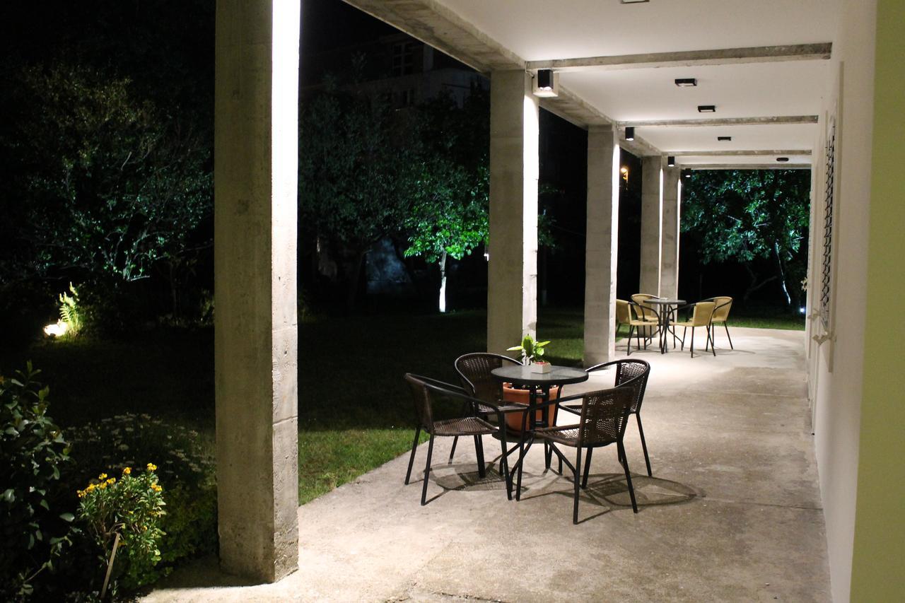 Apartments Grgurevic كوتور المظهر الخارجي الصورة